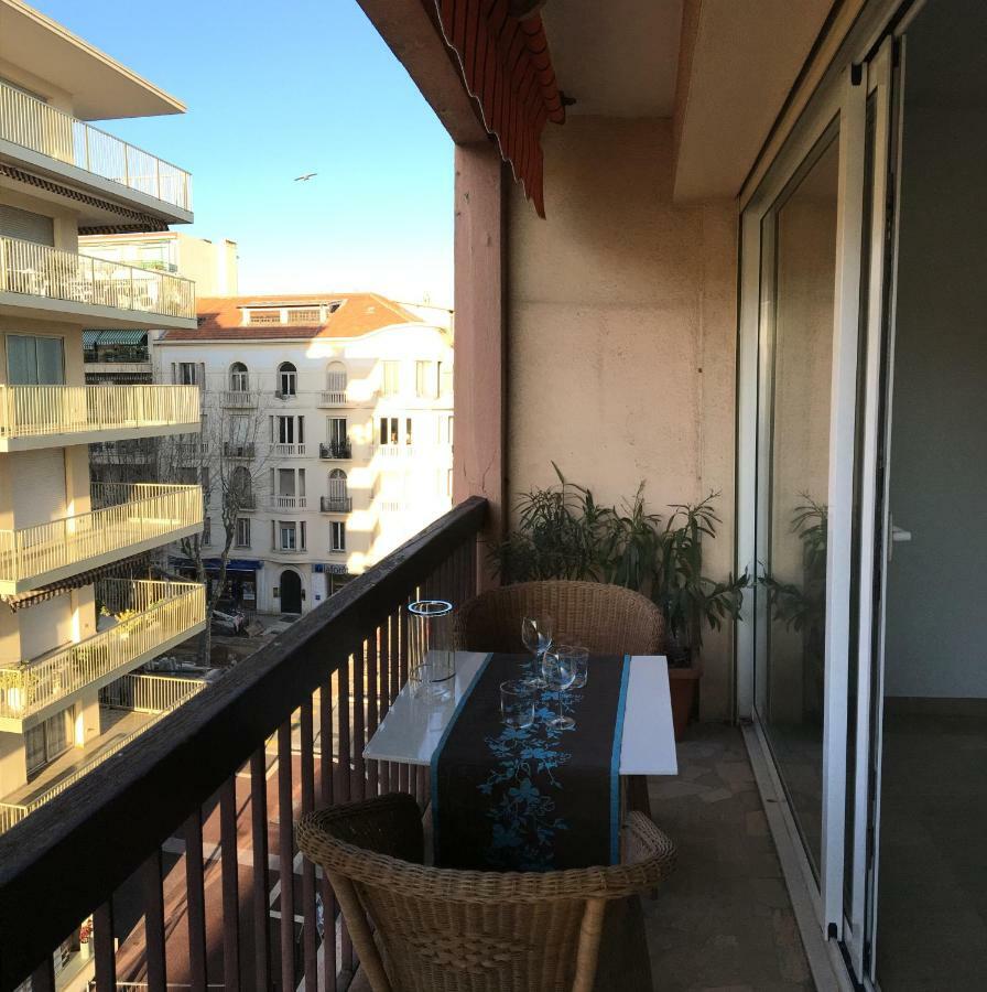Ferienwohnung Roi Chevalier Antibes Exterior foto
